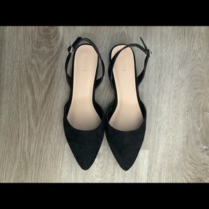 Forever 21 Faux Suede Flats